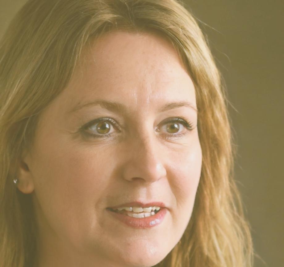 Instructor Freya Lindström specializing in analytics and reporting tools